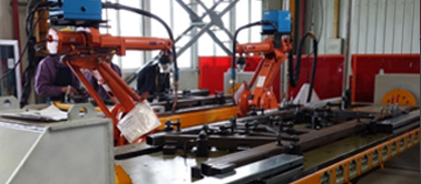 订单激增产能饱和 冰球突破豪华版下载app新零售渠道全面发力